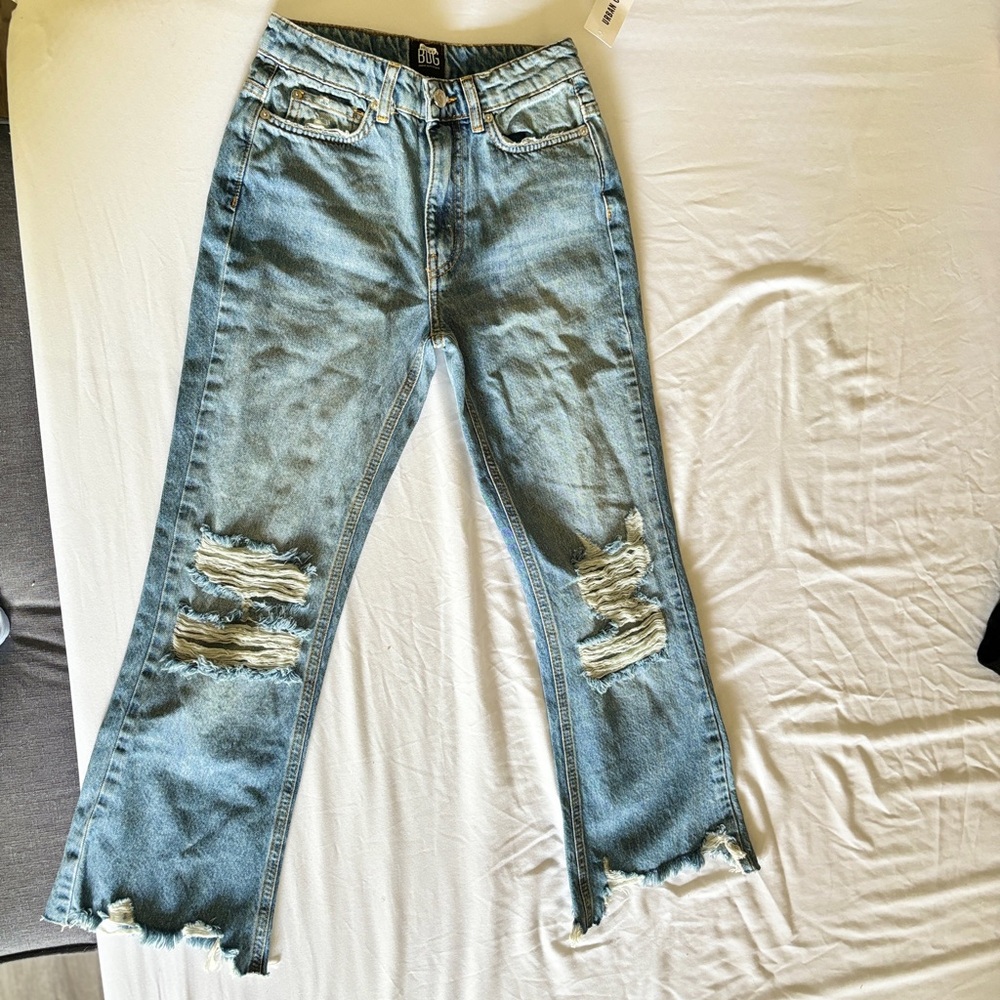 BRAND NEW NWT Urban Outfitters BDG Denim Ripped Jeans